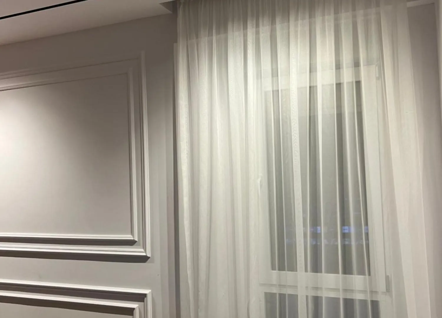 アパート Renas Apartment1 ティラナ